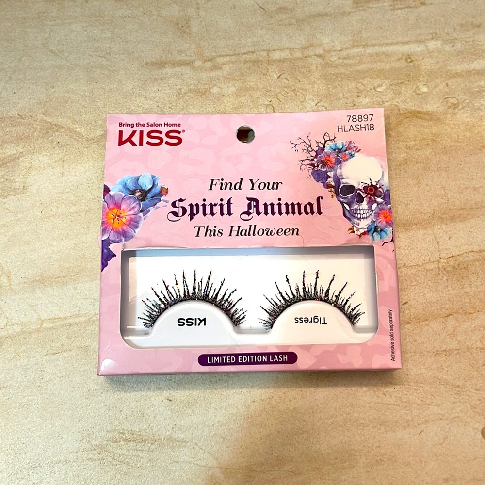 Kiss Eyelashes
